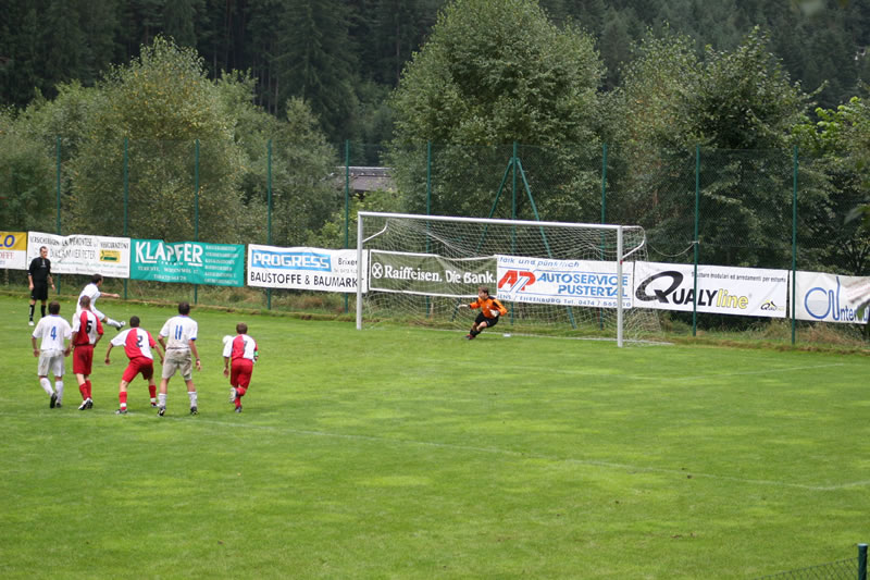 gal/Saison2008-2009- Pokal 1. Runde Hinspiel: Vintl - SV Reischach/2008-08-24 SVR gg. Vintl - Pokalhinspiel 199.jpg